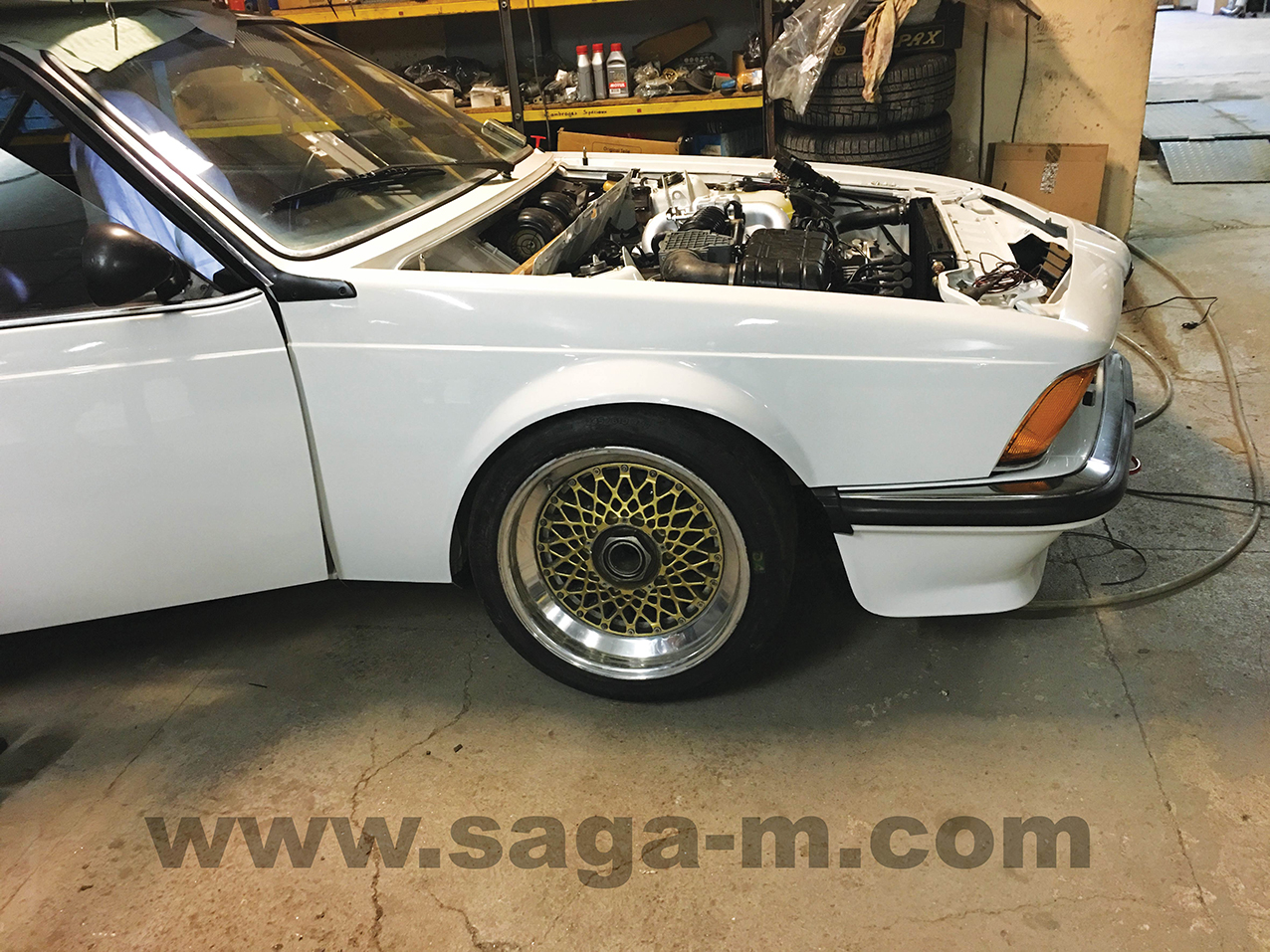 Bmw m635csi e24 white body